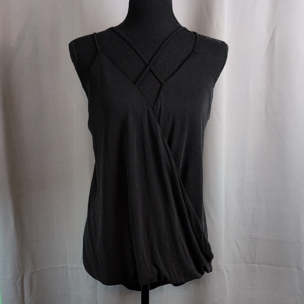 Chic Black‎ Women's Cross-Strap Tank Top